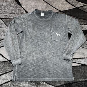 VS PINK 2017 CAMPUS CREW GRAY ACID-WASH DISTRESSED EDGES DOG LOGO TEE-SHIRT